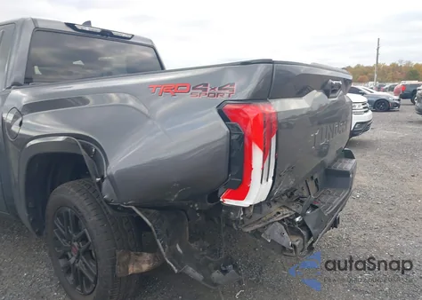 2024 Toyota Tundra Sr5 из США, поврежденный, VIN 5TFLA5DB5RX210214